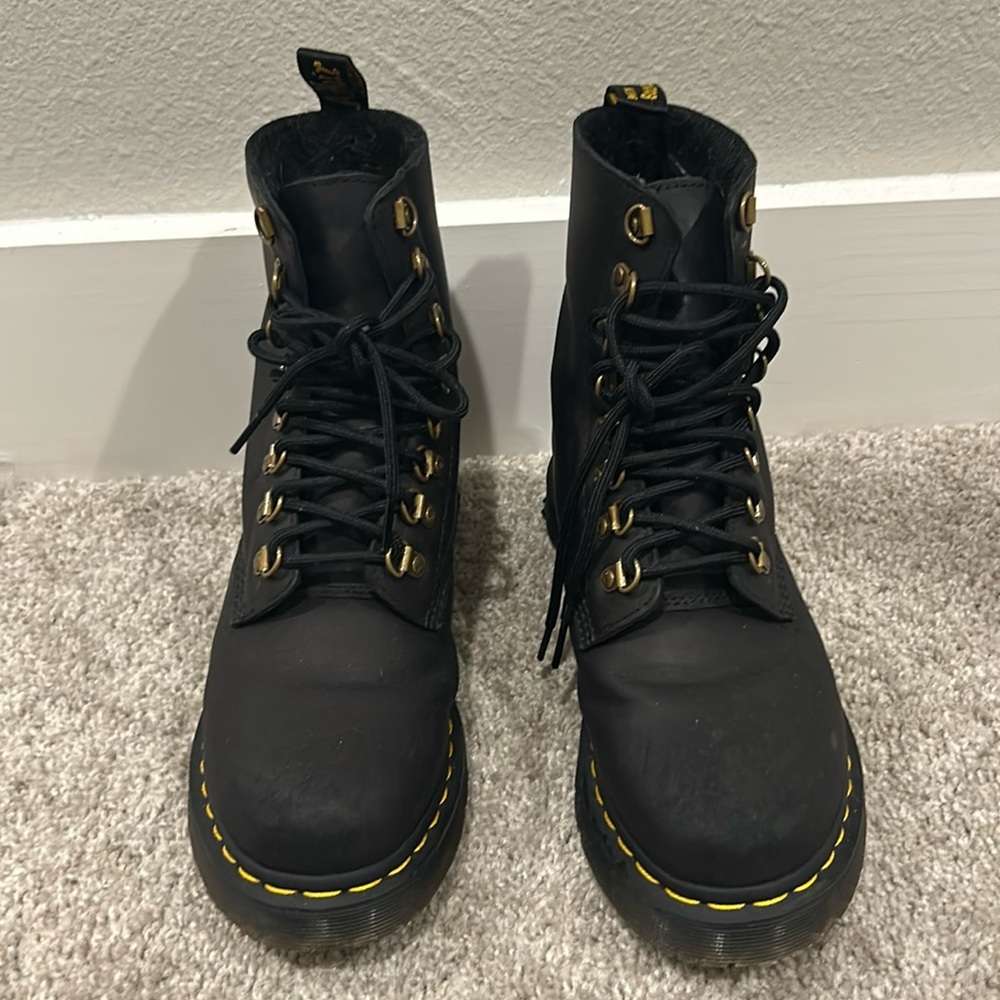 Dr. Marten’s Black leather wintergrip boots